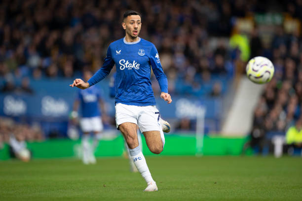 是话题不断 是话题不断