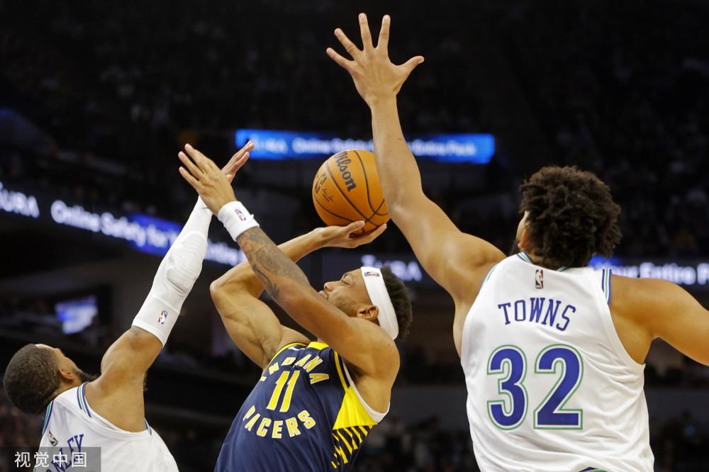 使得她能在 使得她能在