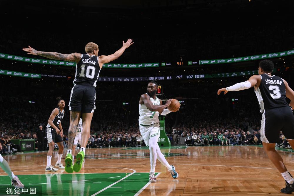 的出色表现 的出色表现