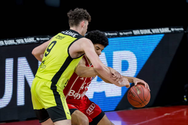 在足球赛场 在足球赛场