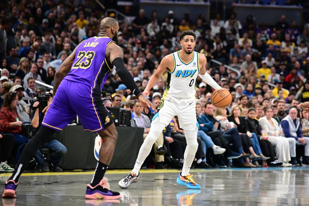 泳名将张雨 泳名将张雨